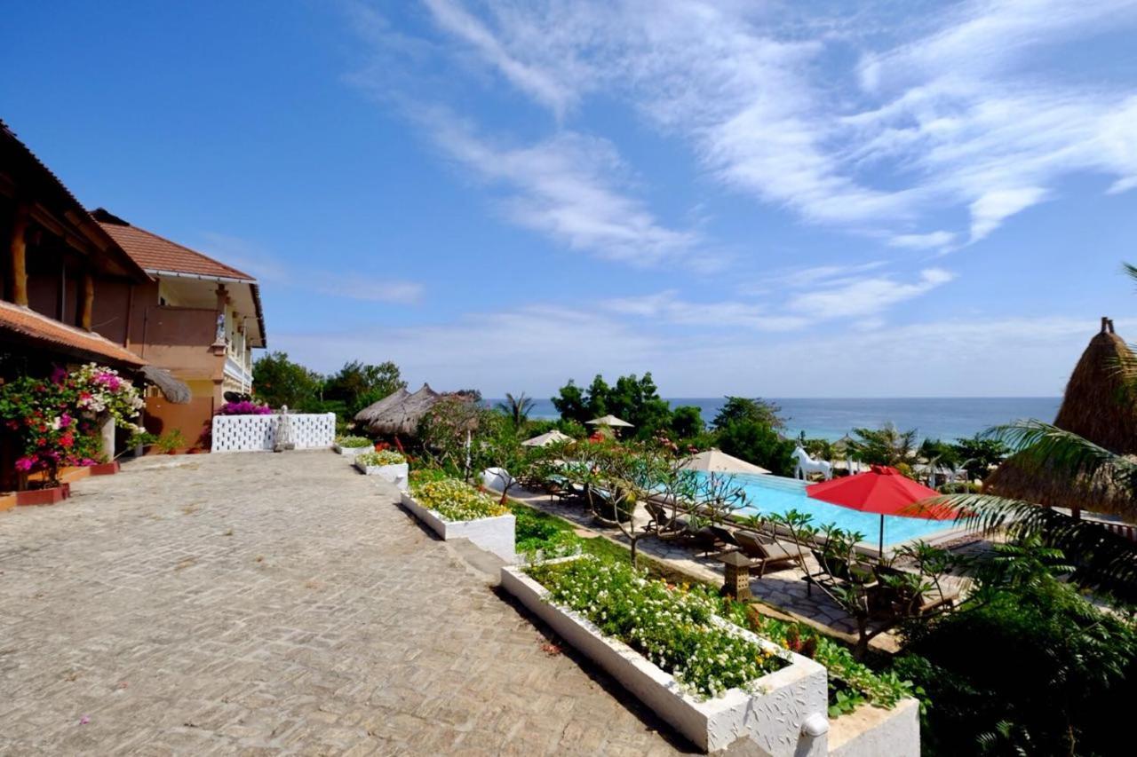 Mario Hotel And Cafe Weetebula Dış mekan fotoğraf